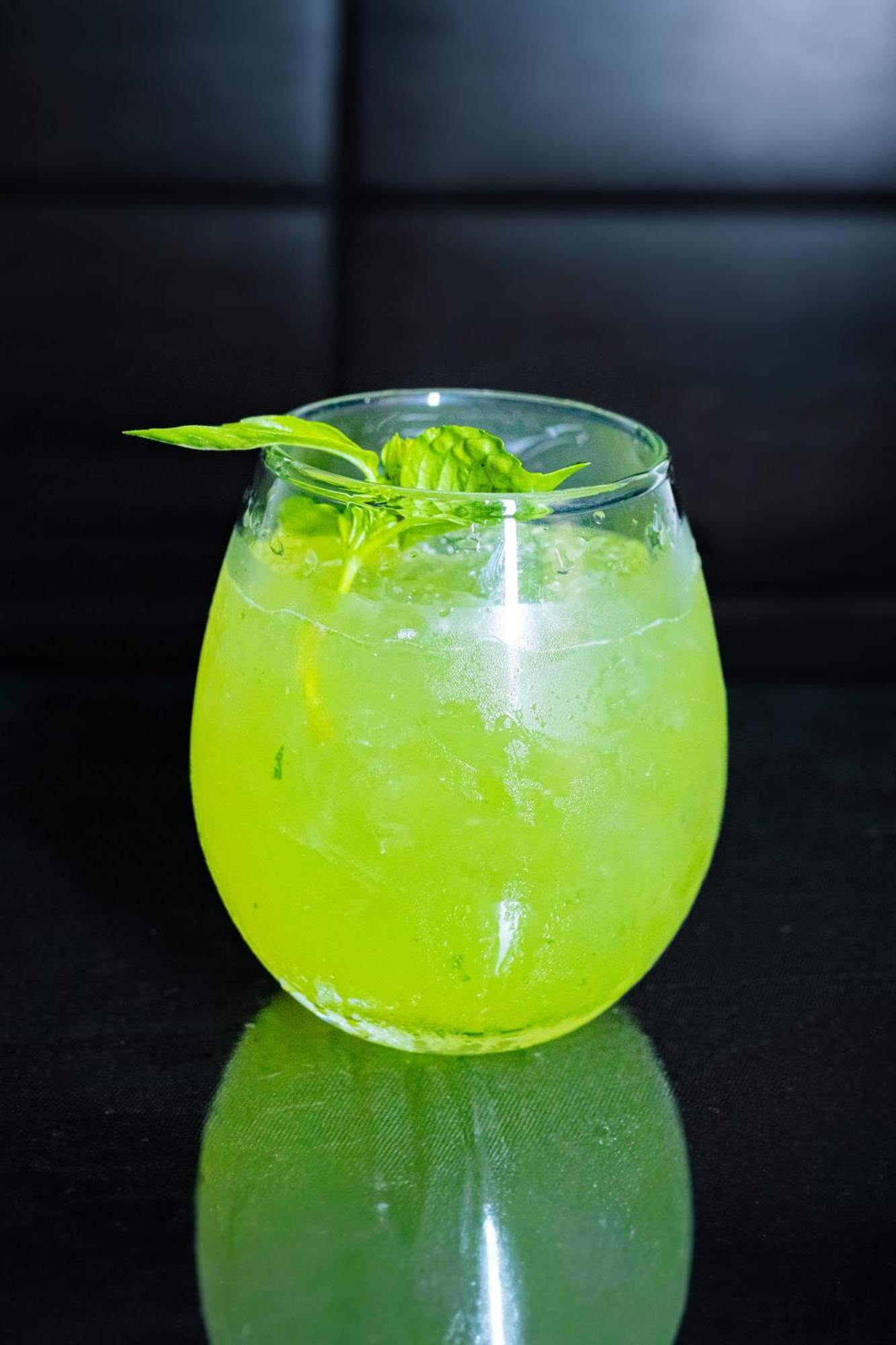 Pineapple Surf Hotel Ахангама Екстериор снимка
